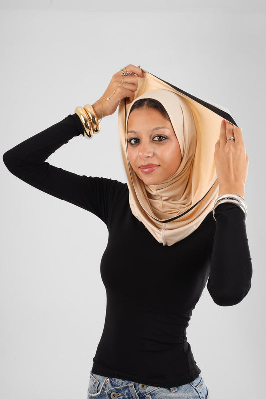 Quick Scarf beige and black