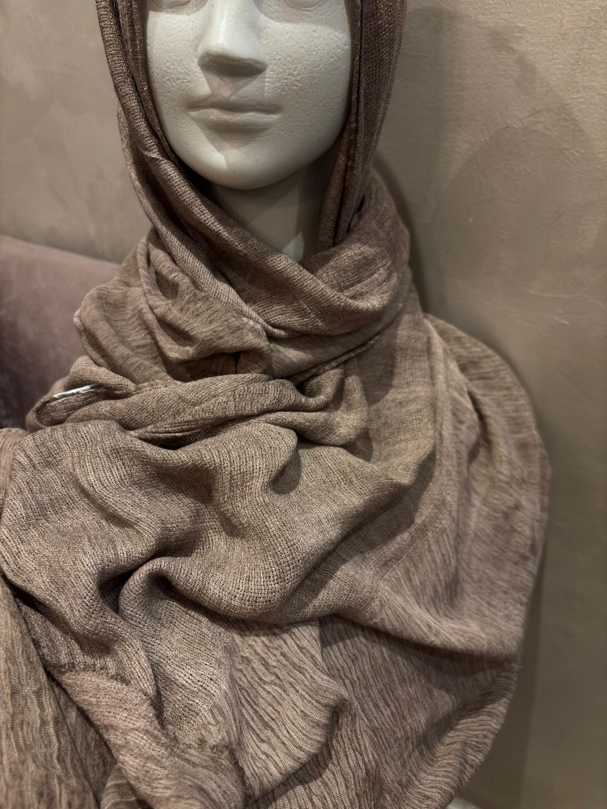 Half raffled and half Rassel Scarf