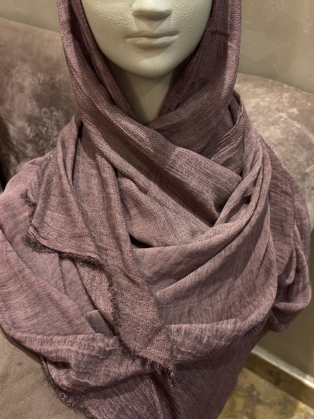 Half raffled and half Rassel Scarf